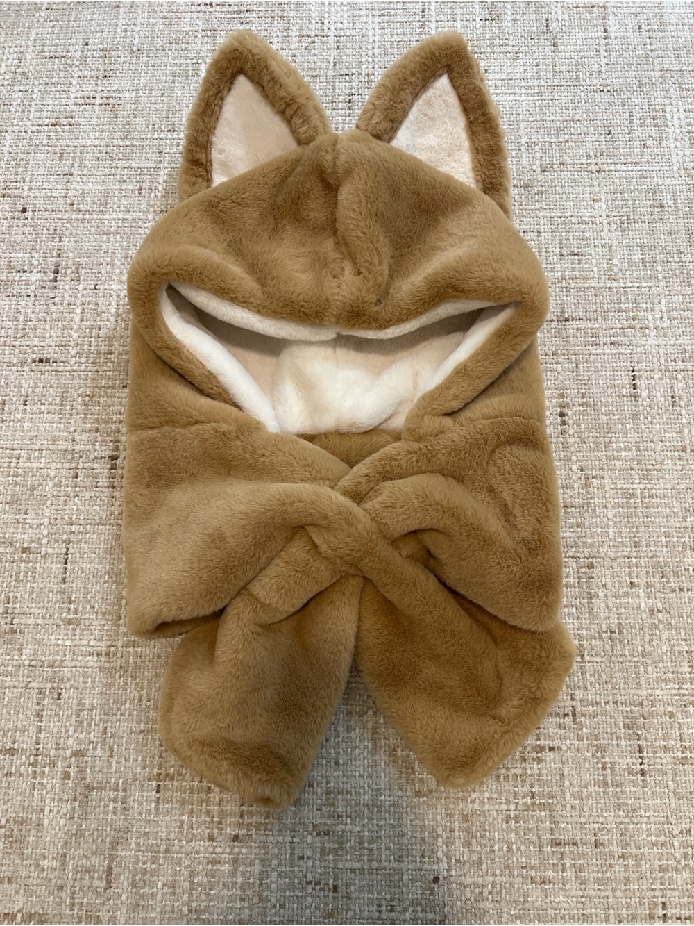 Brown fox ears hooded scarf with white inner lining